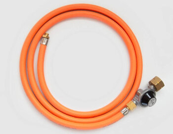 Gas hose with 30 mbar regulator for a large 11kg bottle grill 200 cm - NomadiQ